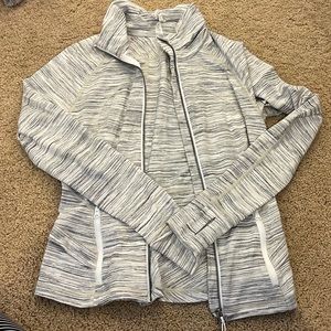 Lululemon zip up jacket. Size 6.